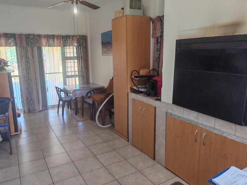 3 Bedroom Property for Sale in Sandbaai Western Cape